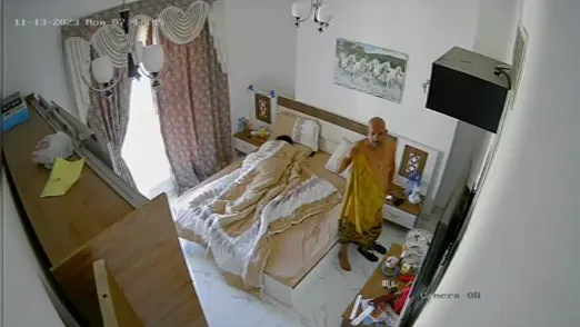 Desi guy forcefully fucks maid in bedroom after kitchen seduction
